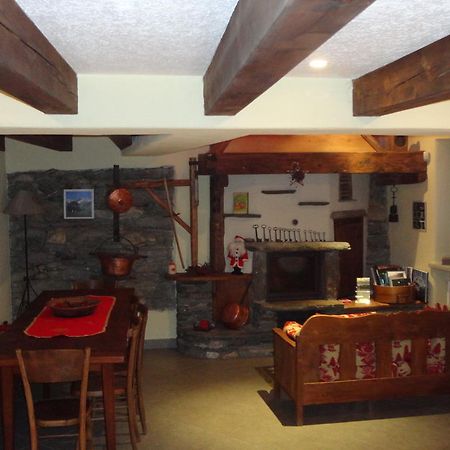 Les Chevreuils Bed and Breakfast Introd Exterior foto