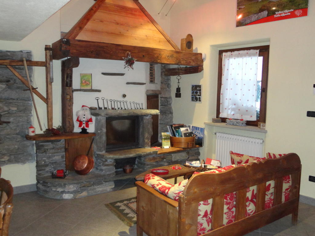 Les Chevreuils Bed and Breakfast Introd Exterior foto