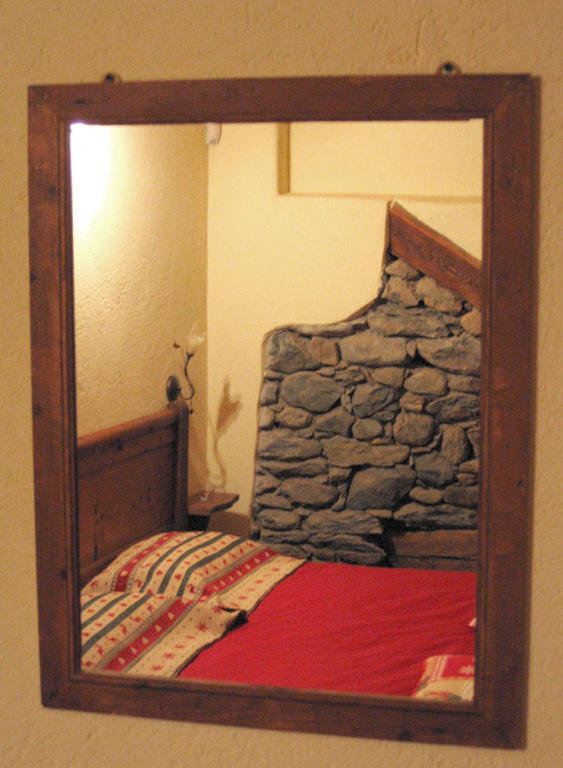 Les Chevreuils Bed and Breakfast Introd Habitación foto